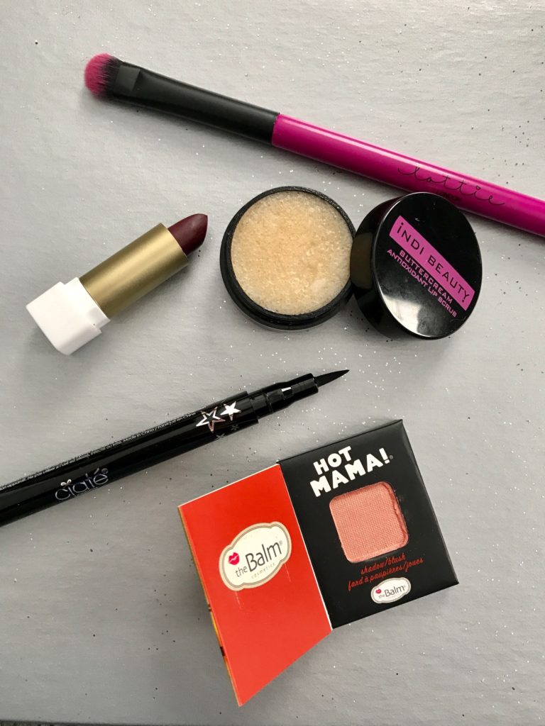 open items from ipsy Black Magic bag for October 2016 neversaydiebeauty.com