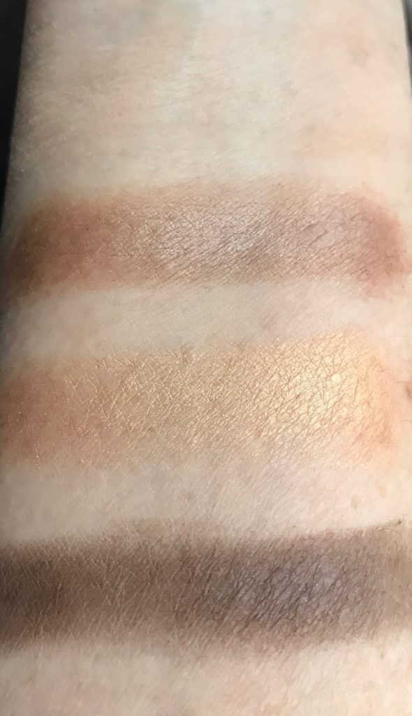 swatches 01 Down To Earth Eye Quad, The Body Shop, neversaydiebeauty.com