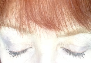 L'Oreal-Intenza-mascara-closed-eyes