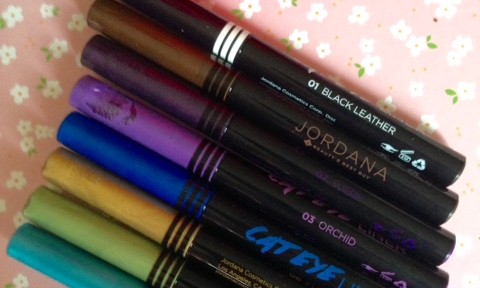 liquid eyeliner