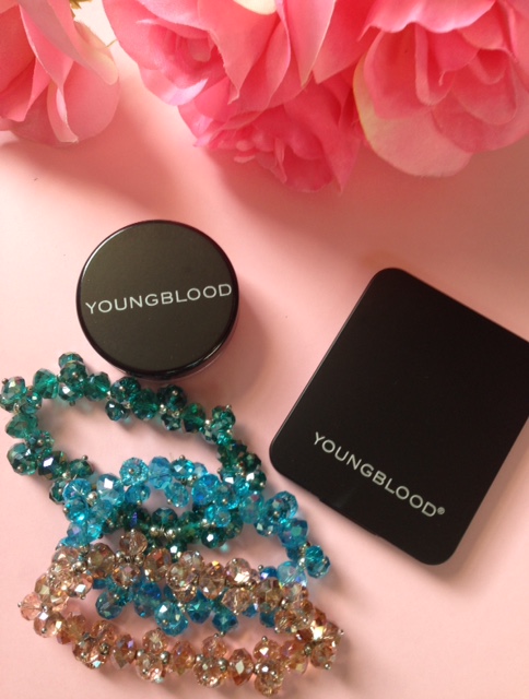 Youngblood blush & eyeshadow neversaydiebeauty.com @redAllison