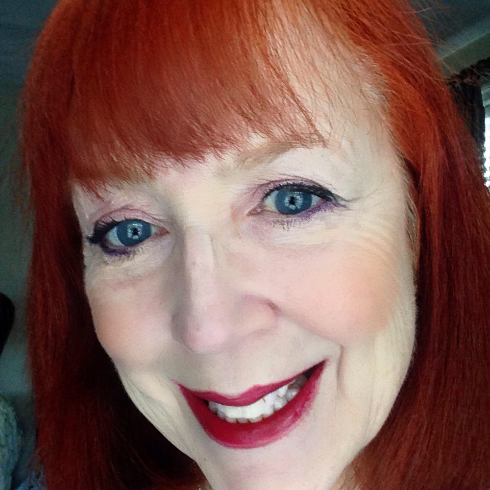 me wearing Youngblood Vintage eyeshadow quad & blush neversaydiebeauty.com @redAllison