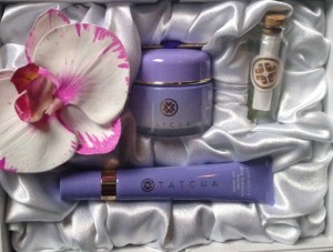 Tatcha Luminous Eye Serum & Overnight Memory Serum Concentrate in presentation box neversaydiebeauty.com @redAllison