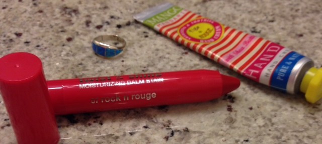 Jordana Twist & Shine Moisturizing Balm Stain in red, shade 07 Rock 'N Rouge neversaydiebeauty.com @redAllison