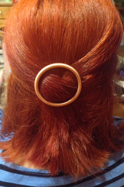 Chloe + Isabel Oversized Circle Barrette in rose gold from the Jen Atkin hair accessories collection neversaydiebeauty.com @redAllison