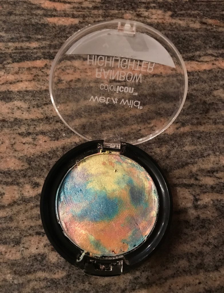 repaired Wet N Wild Color Icon Rainbow Highlighter Unicorn Glow, neversaydiebeauty.com
