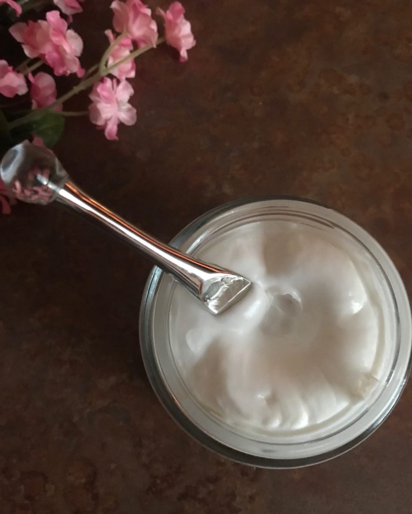 open jar and wand for Farmhouse Fresh Moon Dip Body Mousse, neversaydiebeauty.com