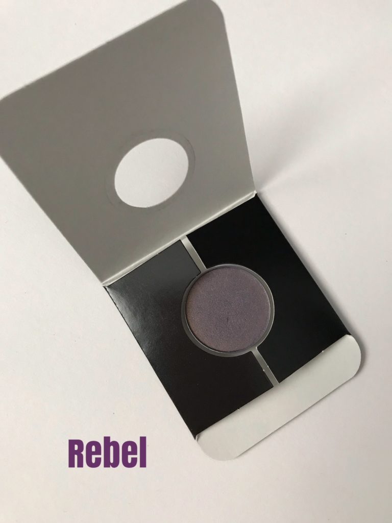 pan of Rebel, a purple gold shimmer shadow from Makeup Geek, neversaydiebeauty.com