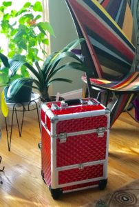 red Yaheetech train case cosmetics trolley, neversaydiebeauty.com